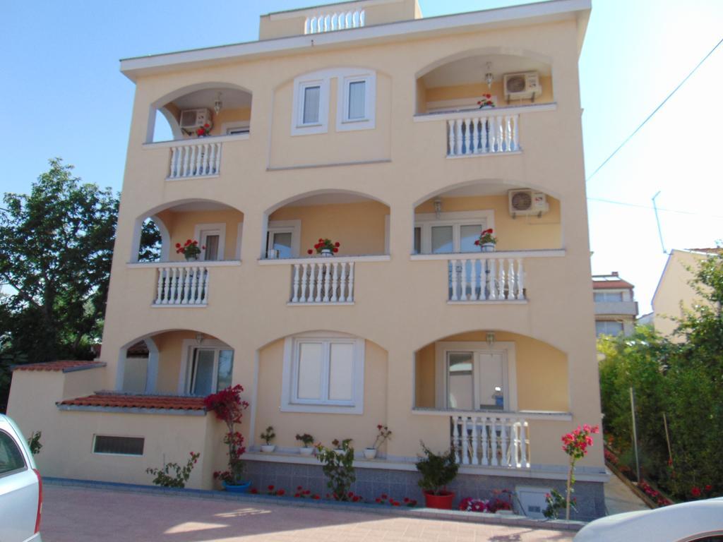 זאדאר Apartmani Villa Marija מראה חיצוני תמונה